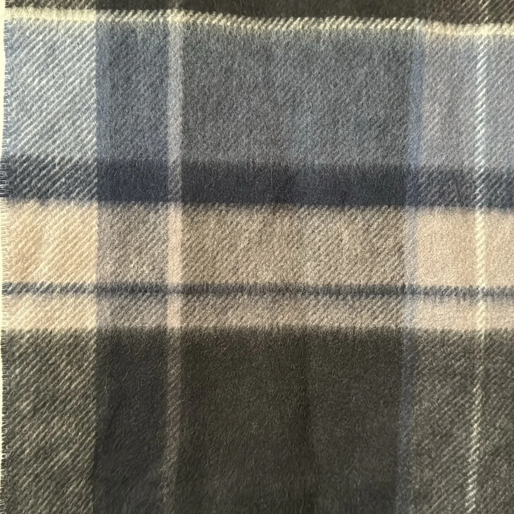 Nordstrom Men’s 100% Cashmere Scarf